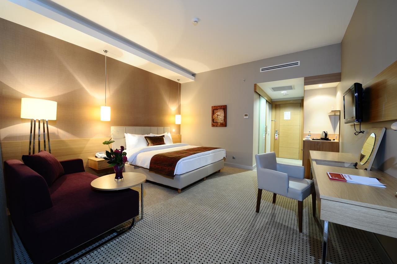 Отель Ramada by Wyndham Podgorica Подгорица-21