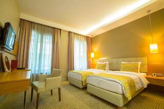 Отель Ramada by Wyndham Podgorica Подгорица Двухместный номер "Атриум"-2