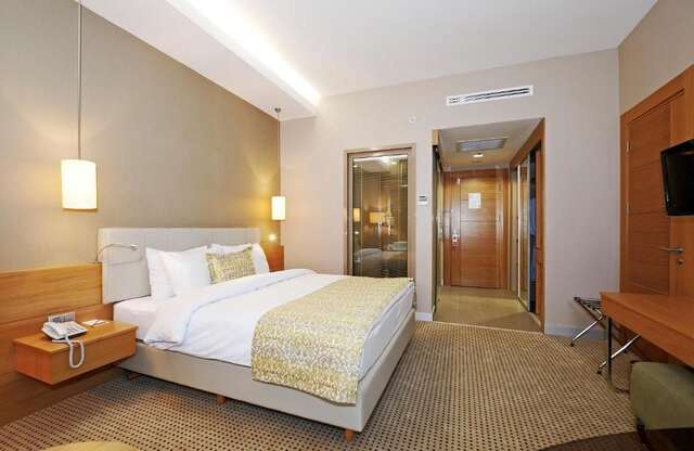 Отель Ramada by Wyndham Podgorica Подгорица-54