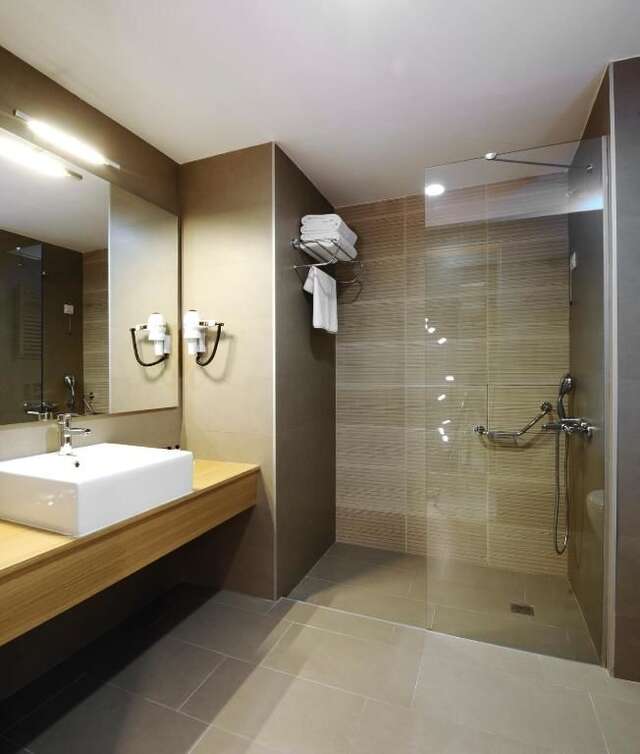 Отель Ramada by Wyndham Podgorica Подгорица-56